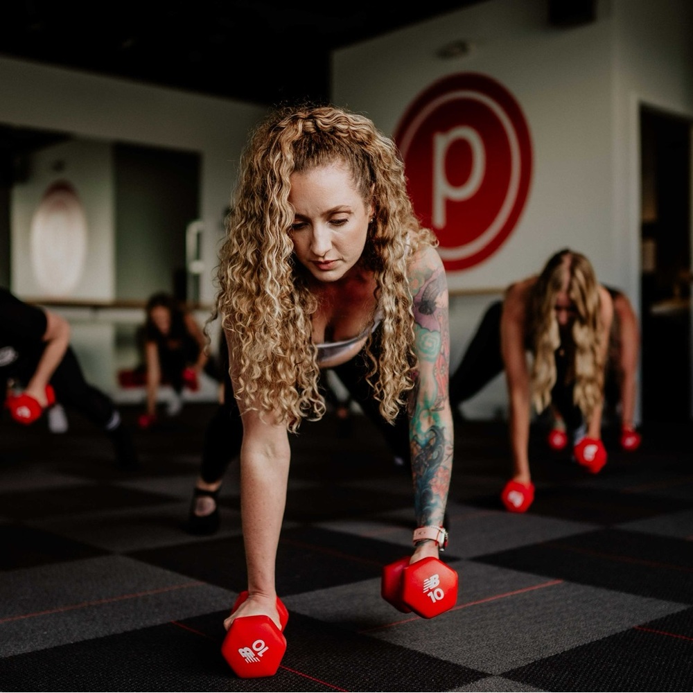 Meet your Posher, Elisa